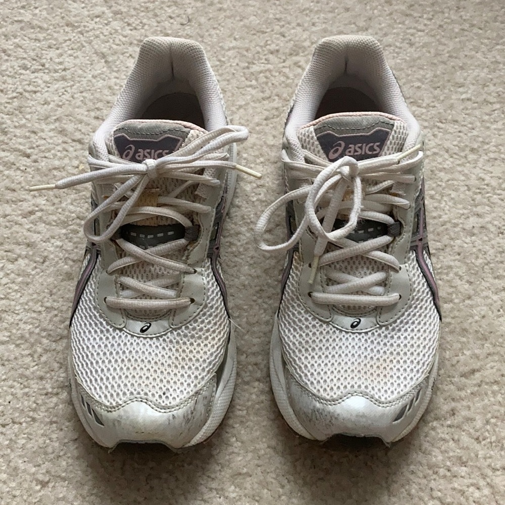 Asics Sneakers